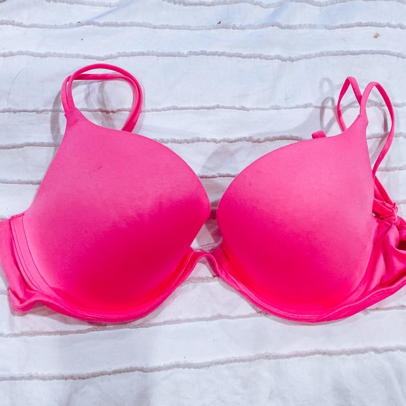 Victoria's Secret Other - Victoria’s Secret Very Sexy Push Up Bra, 34C. Pink